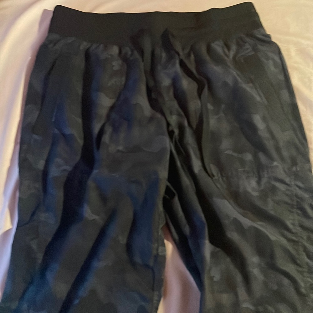 RBX camo joggers